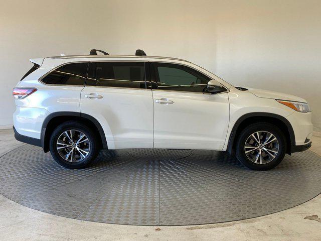 used 2016 Toyota Highlander car, priced at $18,999