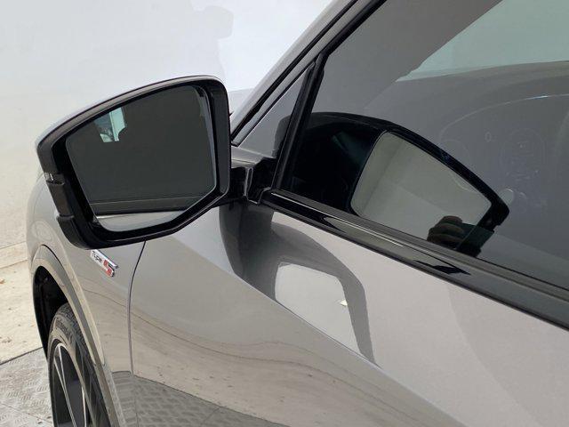 used 2025 Acura MDX car, priced at $67,598