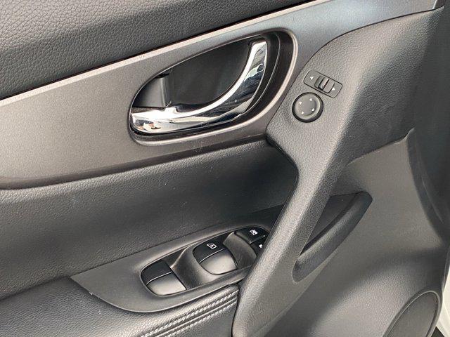 used 2015 Nissan Rogue car, priced at $10,999