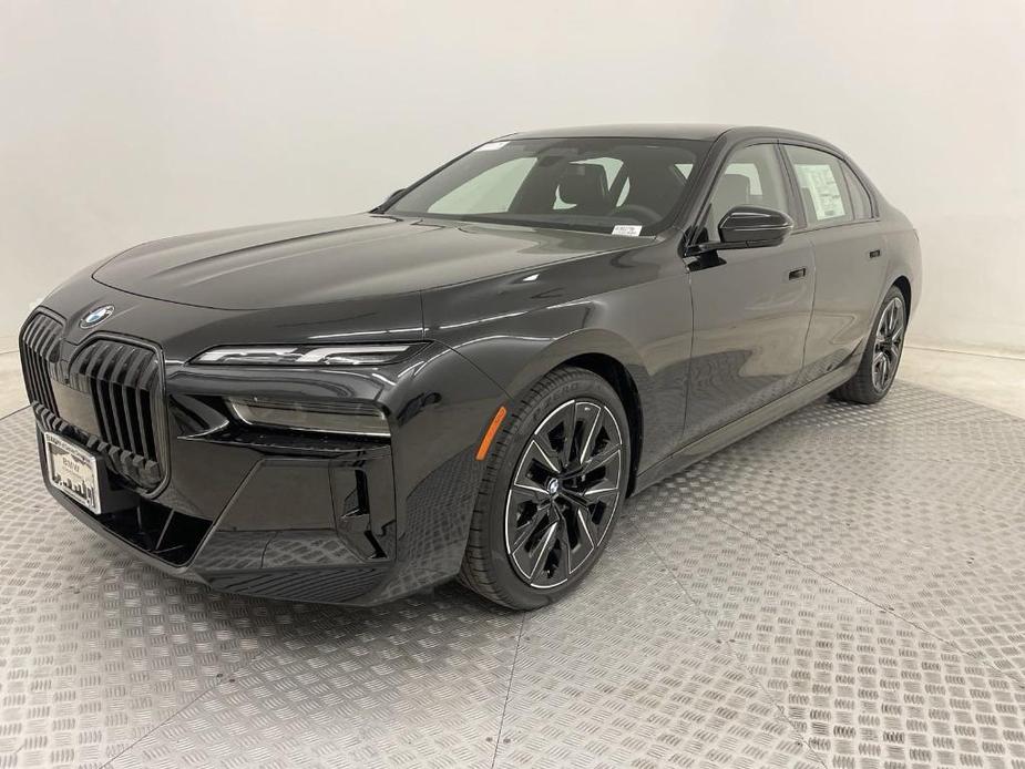 new 2024 BMW 760 car, priced at $135,145