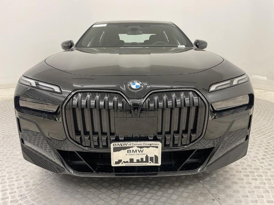 new 2024 BMW 760 car, priced at $135,145