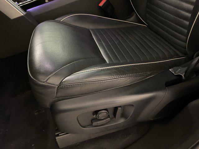 used 2017 Land Rover Discovery car, priced at $14,598