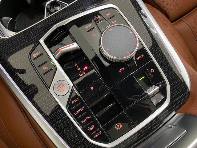 new 2026 BMW X7 car, priced at $102,350