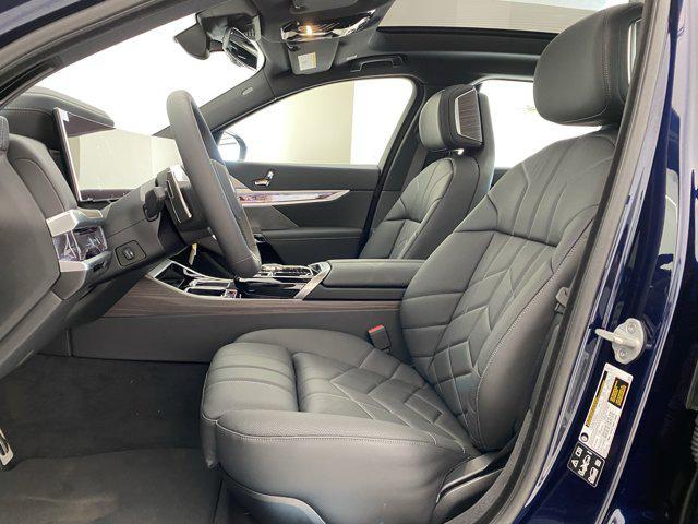 new 2025 BMW 760 car, priced at $127,995