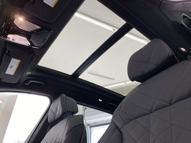 new 2026 BMW X7 car, priced at $96,900