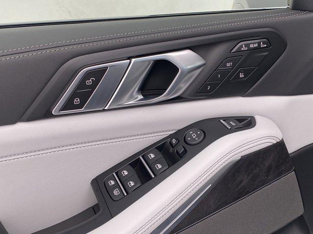 new 2026 BMW X7 car, priced at $96,600