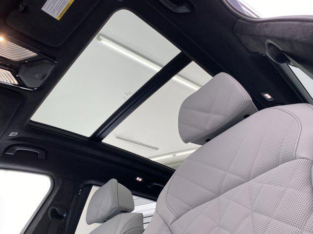 new 2026 BMW X7 car, priced at $96,600