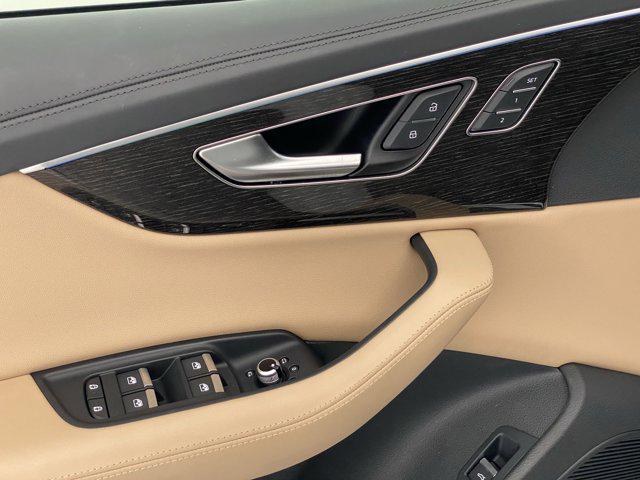 used 2023 Audi Q7 car, priced at $55,998