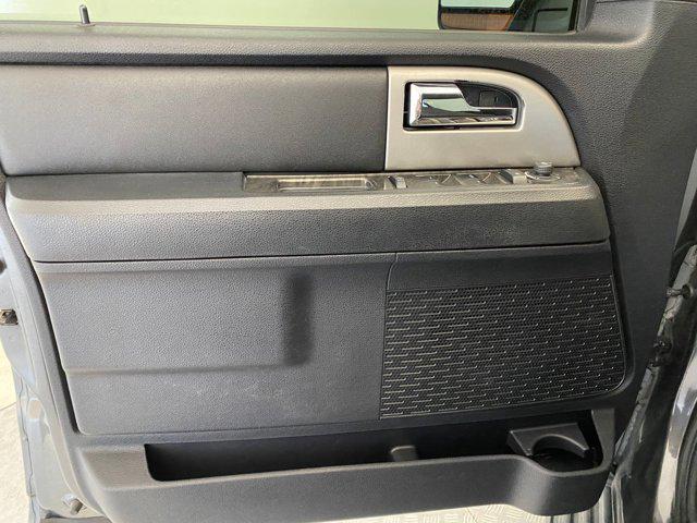 used 2017 Ford Expedition car, priced at $11,999
