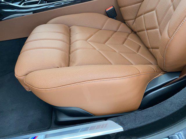 new 2025 BMW i7 car, priced at $135,695