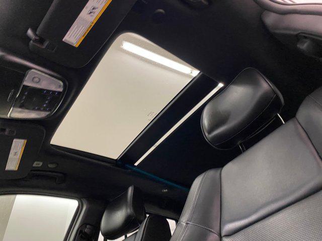 used 2020 Jeep Grand Cherokee car, priced at $22,999