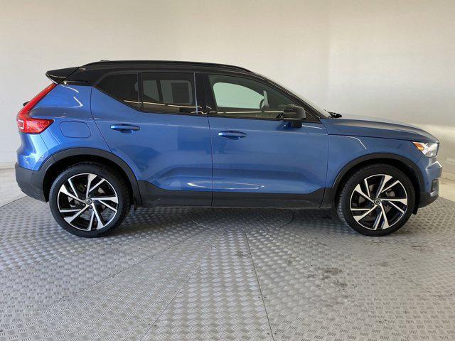 used 2021 Volvo XC40 car, priced at $24,998