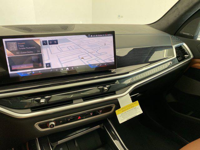 new 2026 BMW X7 car, priced at $100,050