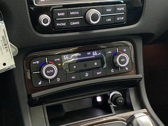 used 2016 Volkswagen Touareg car, priced at $25,999