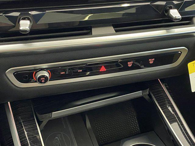 new 2025 BMW X7 car, priced at $121,495