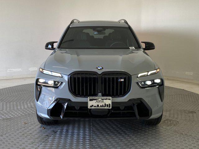 new 2025 BMW X7 car, priced at $121,495