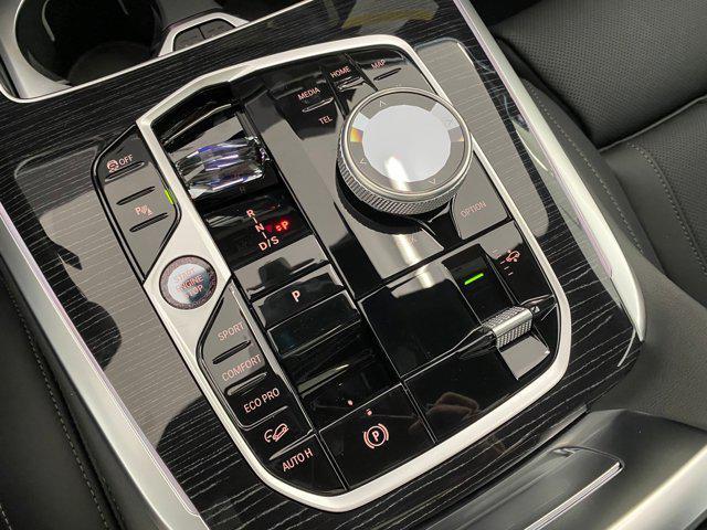 new 2026 BMW X7 car, priced at $126,800