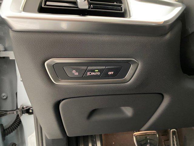 new 2026 BMW X7 car, priced at $126,800