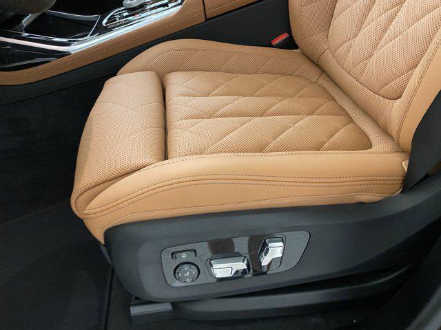 new 2026 BMW X7 car, priced at $98,400
