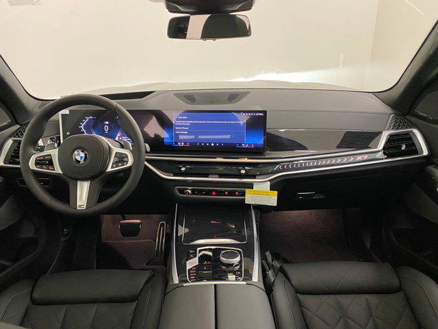 new 2026 BMW X7 car, priced at $96,350