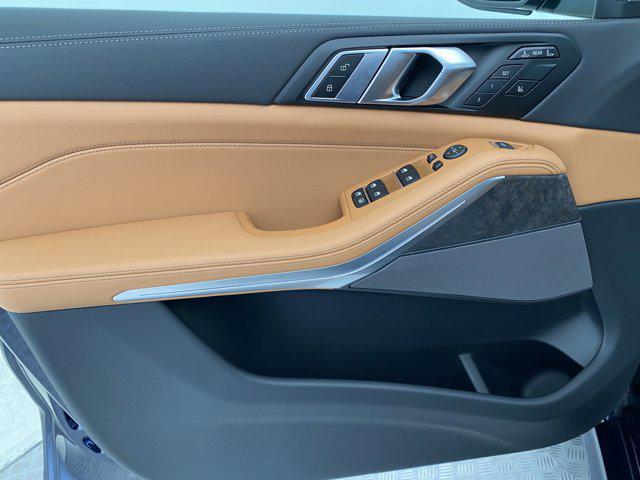 new 2026 BMW X7 car, priced at $98,850