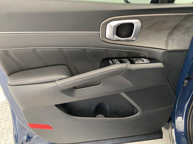 used 2024 Kia Sorento car, priced at $38,999