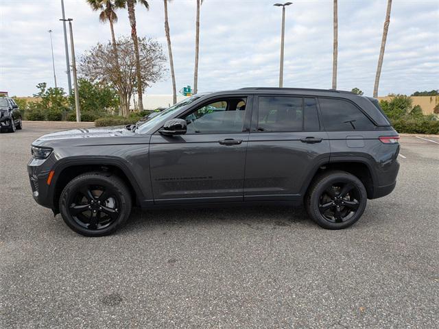 used 2023 Jeep Grand Cherokee car, priced at $31,990