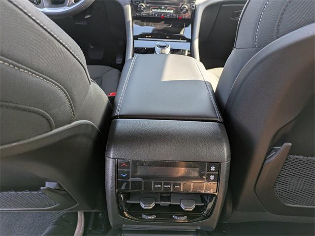 new 2025 Jeep Grand Cherokee car, priced at $36,255