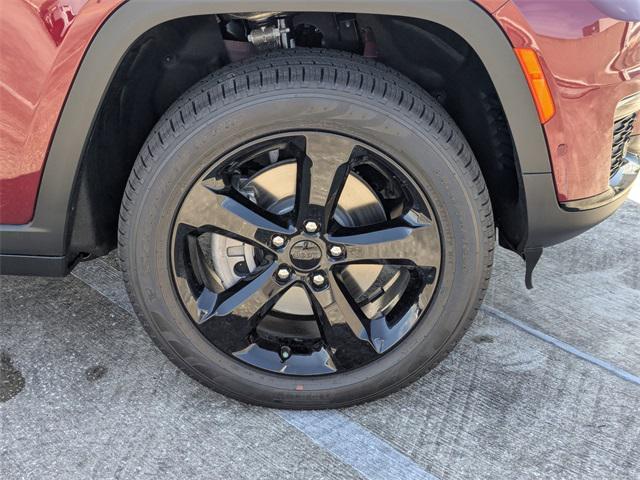new 2025 Jeep Grand Cherokee L car, priced at $52,568