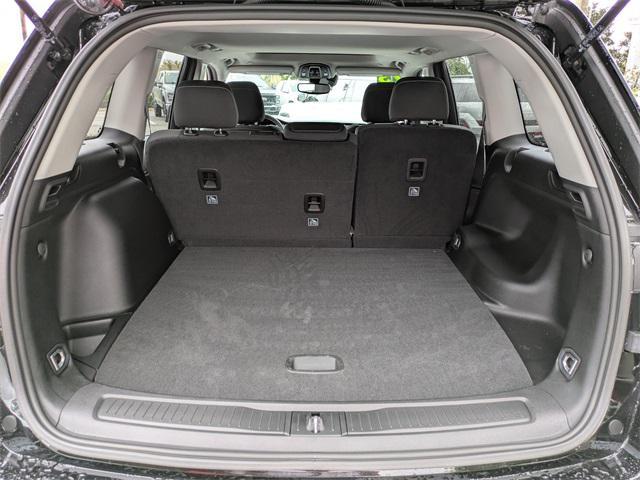 used 2023 Jeep Grand Cherokee car, priced at $35,990
