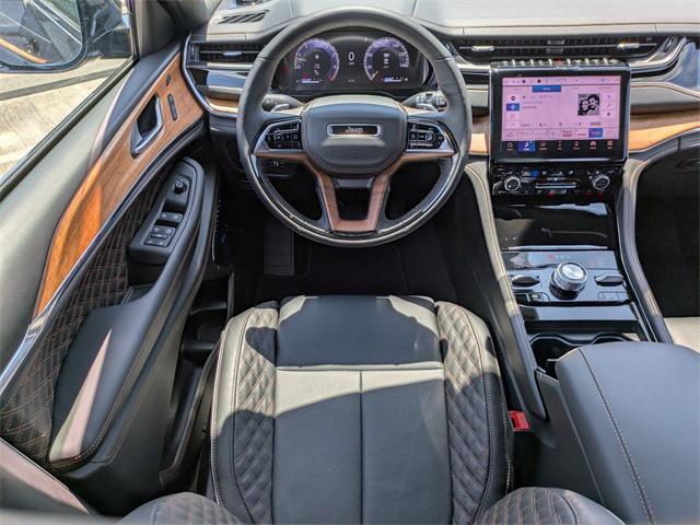 new 2025 Jeep Grand Cherokee car, priced at $69,373