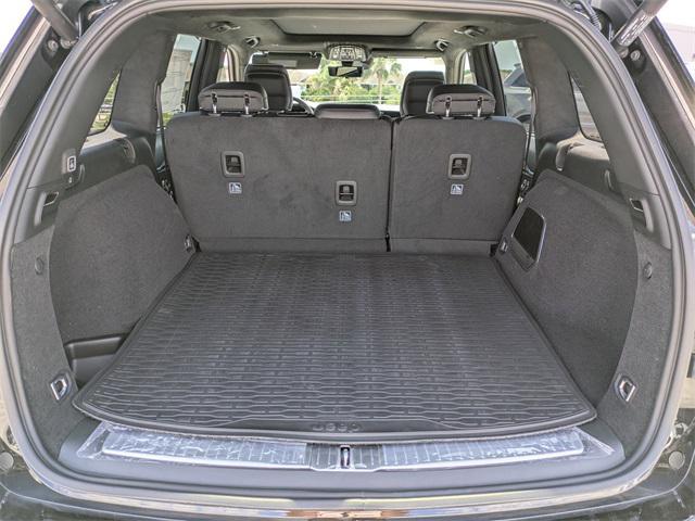 new 2025 Jeep Grand Cherokee car, priced at $69,373