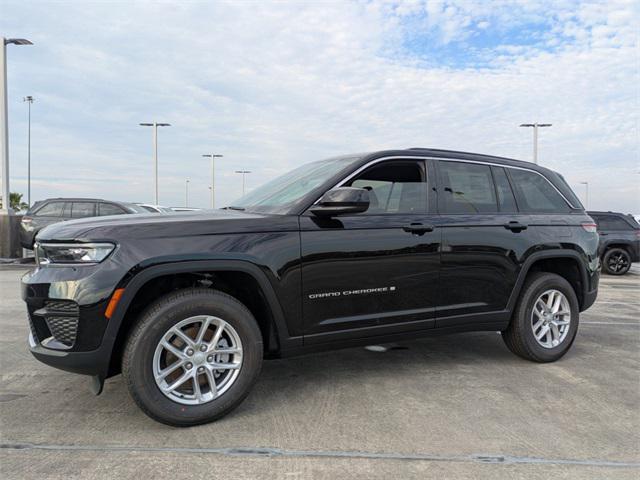 new 2025 Jeep Grand Cherokee car, priced at $38,216