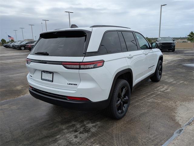 new 2025 Jeep Grand Cherokee car, priced at $50,680