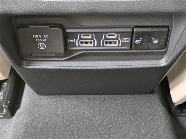 new 2025 Jeep Grand Cherokee car, priced at $50,680