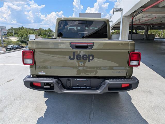 new 2025 Jeep Gladiator car, priced at $44,977