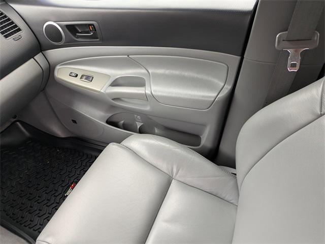 used 2006 Toyota Tacoma car, priced at $9,990