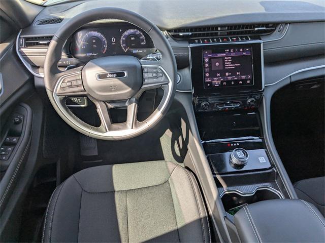 new 2025 Jeep Grand Cherokee L car, priced at $40,689