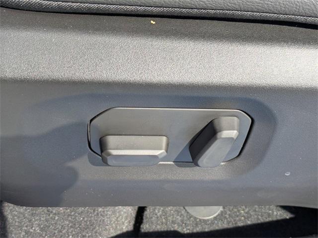 new 2025 Jeep Gladiator car, priced at $45,102