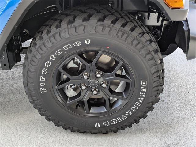 new 2025 Jeep Gladiator car, priced at $45,102