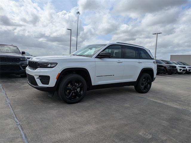 new 2025 Jeep Grand Cherokee car, priced at $41,317