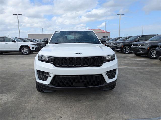 new 2025 Jeep Grand Cherokee car, priced at $41,317