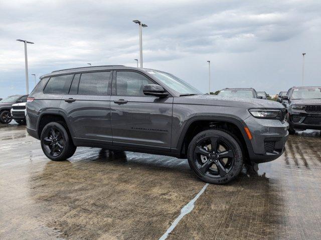 new 2024 Jeep Grand Cherokee L car, priced at $45,054