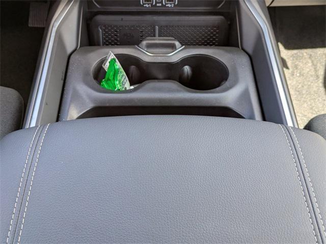 new 2025 Ram 1500 car, priced at $47,384