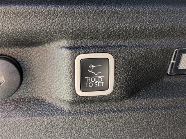 new 2025 Jeep Grand Cherokee L car, priced at $51,568