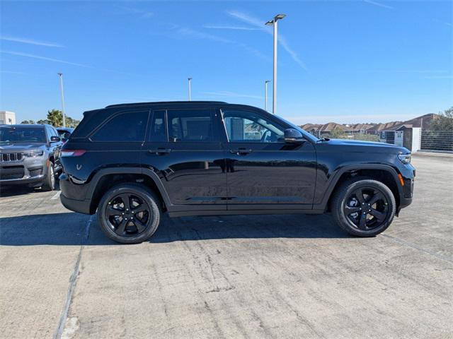 new 2025 Jeep Grand Cherokee car, priced at $50,642
