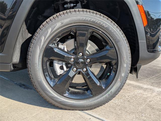 new 2025 Jeep Grand Cherokee L car, priced at $52,568