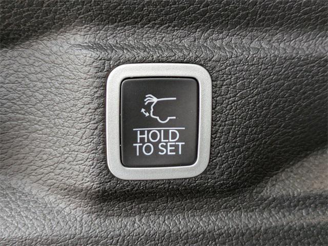 new 2025 Jeep Grand Cherokee L car, priced at $40,970