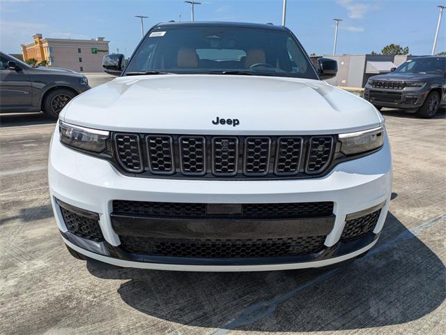 new 2025 Jeep Grand Cherokee L car, priced at $70,797