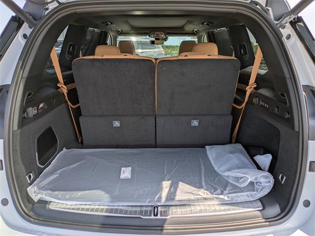 new 2025 Jeep Grand Cherokee L car, priced at $70,797